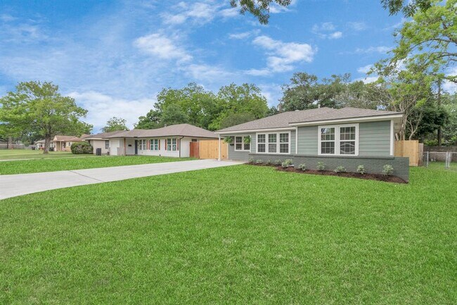 Foto del edificio - 1709 S Park