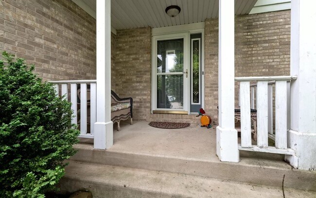 Foto del edificio - 1626 Lois Ann Ln