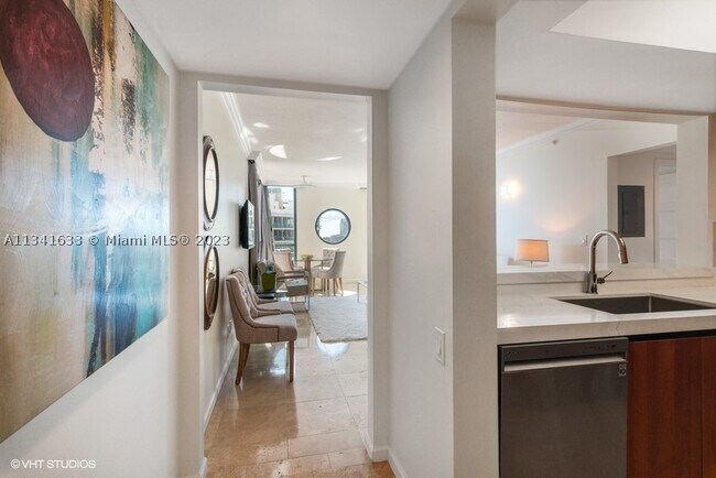 Foto del edificio - 1500 Ocean Dr