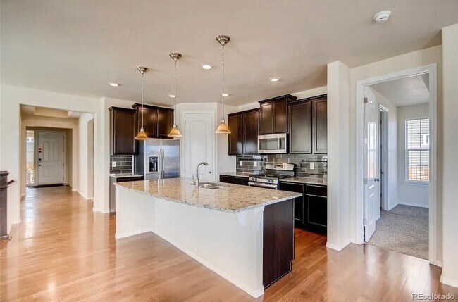 Building Photo - 9791 Oxford Station Dr