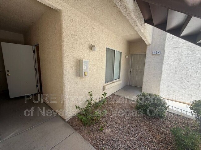 Foto del edificio - 7230 Indian Creek Ln