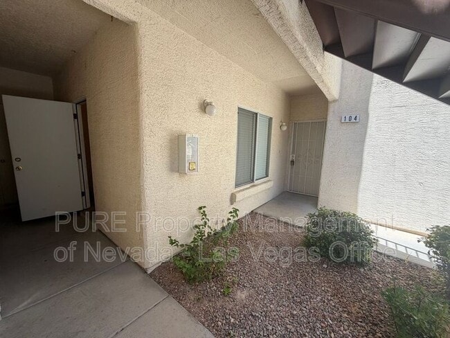 Building Photo - 7230 Indian Creek Ln