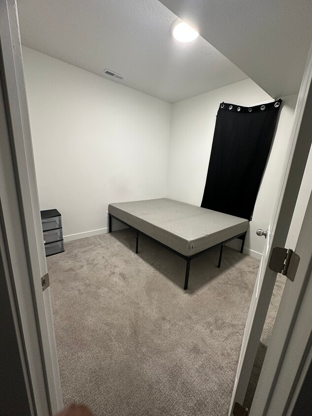 Foto principal - 7083 S Jordan Pkwy W