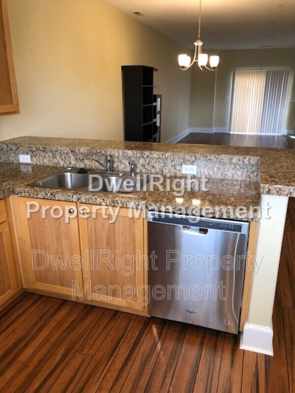 Building Photo - 18485 SW Stepping Stone Dr