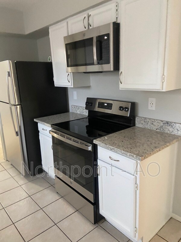Foto del edificio - 11520 E Wier Ave