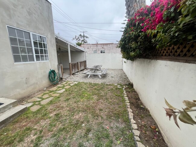 Building Photo - 849 San Miguel Ave