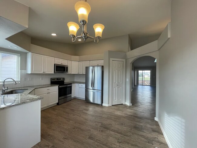 Foto del edificio - 6981 McEwan St