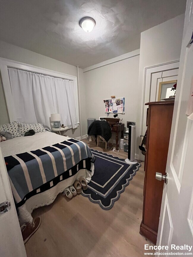 Foto del edificio - 1189 Commonwealth Ave