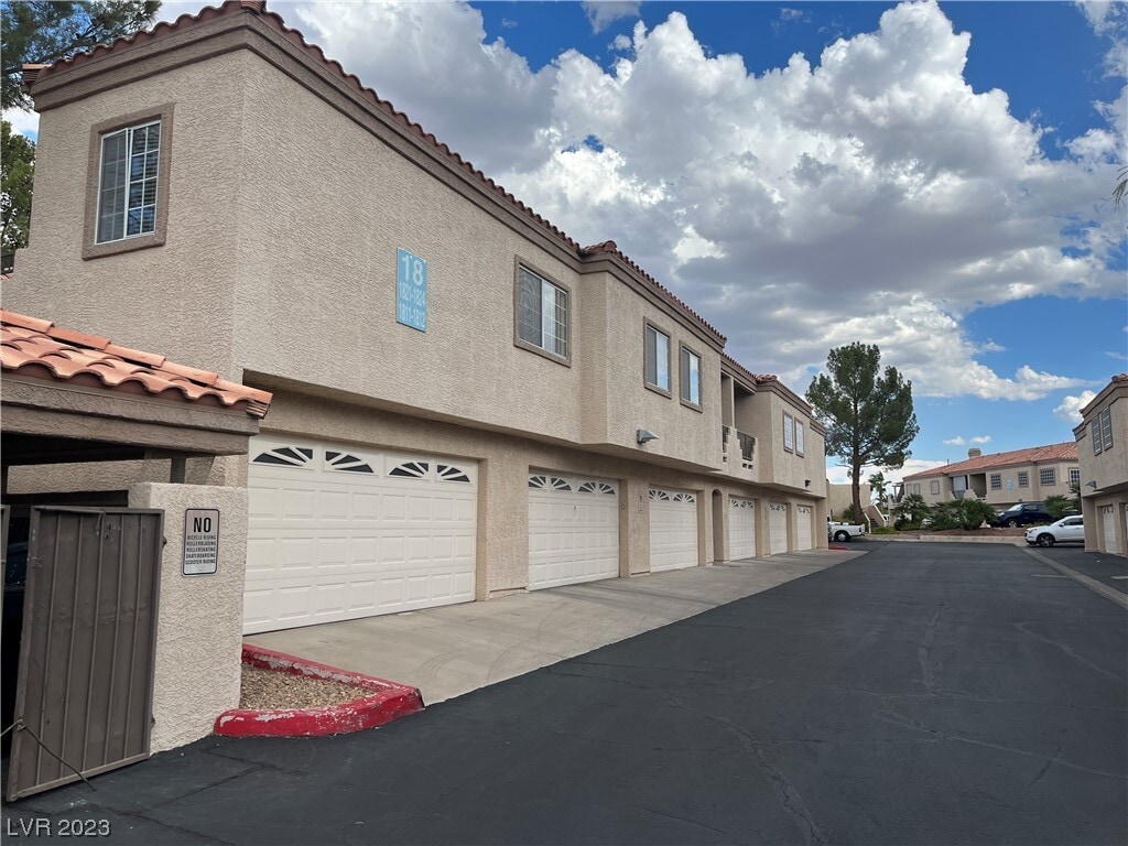 1851 Hillpointe Rd Unit 1822, Henderson, NV 89074 Condo for Rent in