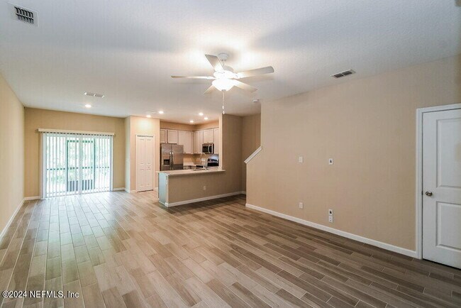 Foto del edificio - 13272 Shore Grass Dr