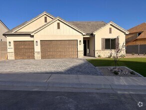 Building Photo - 6222 Bespin Ln