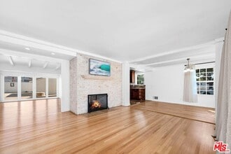 Building Photo - 6322 W 78th Pl