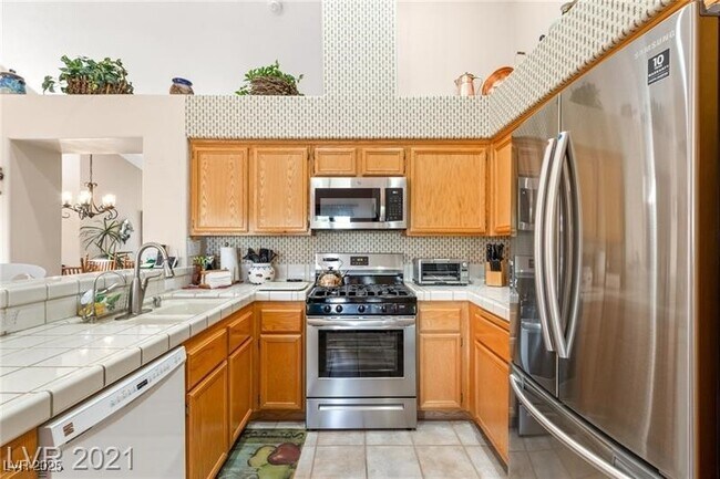 Foto del edificio - 1644 Eagle Peak Way
