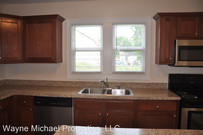 Building Photo - 4 br, 2 bath House - 628 Addison Avenue