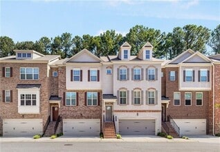 Building Photo - 1618 Longmoor Ln