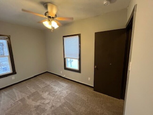 Foto del edificio - 1808-1810-1810 S 6th St