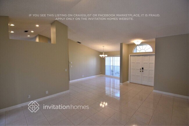 Foto del edificio - 9568 E Lake Dr