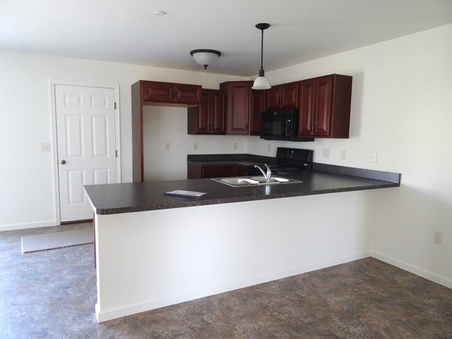 Building Photo - 219 Limestone Dr