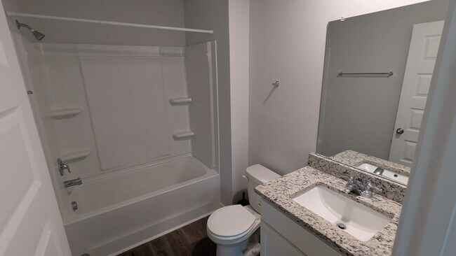 Building Photo - 427 Coconut Dr