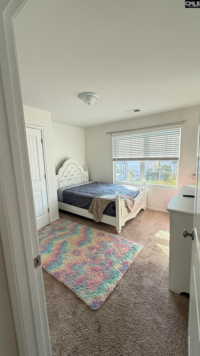 Building Photo - 250 Windfall Rd