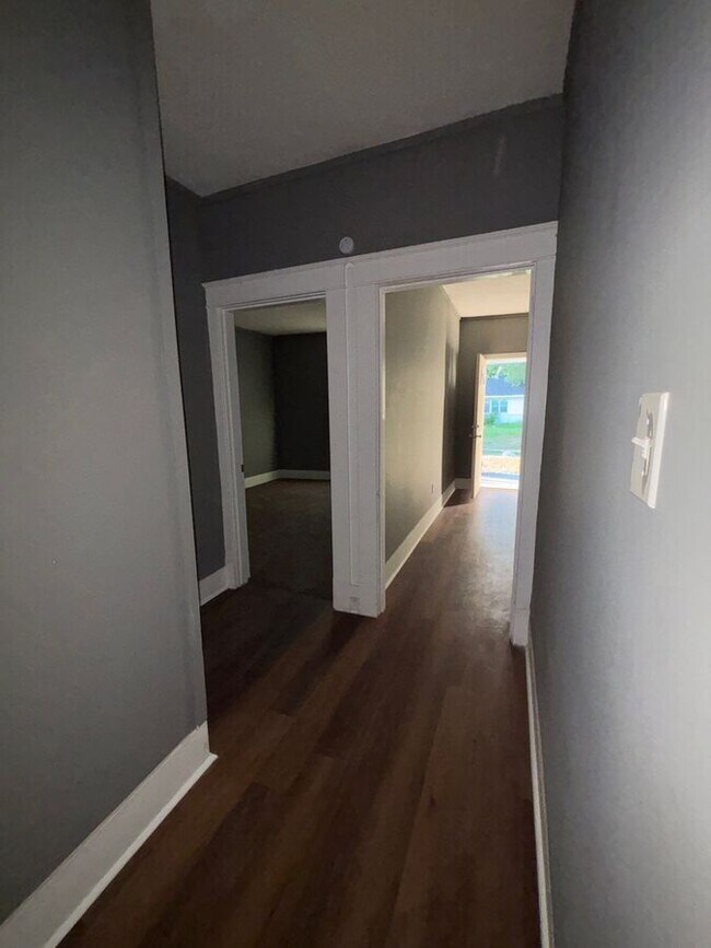 Foto del edificio - 1547 E McLemore Ave