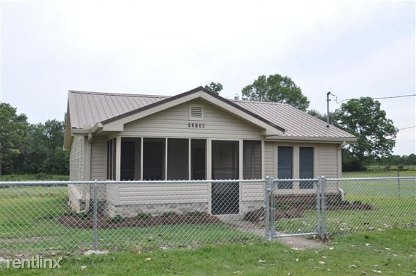 Foto principal - 23159 Whitfield Rd