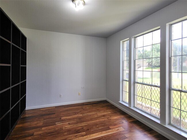 Foto del edificio - 5539 Hitcher Bend