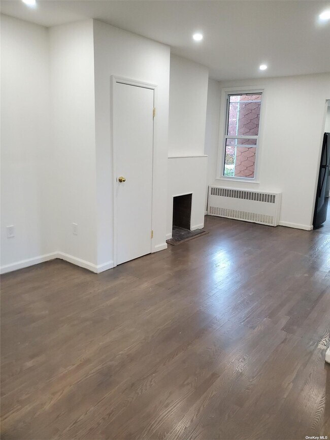 Building Photo - 6270 Fresh Pond Rd
