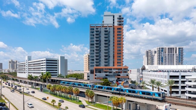 Photo - Motion at Dadeland Apartments