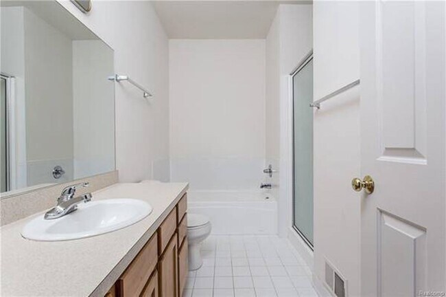 Building Photo - 25552 Portico Ln
