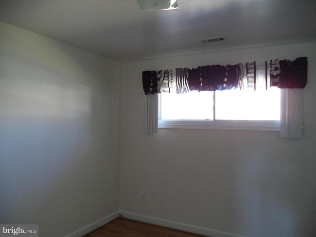 Building Photo - 1231 Baliol Ln