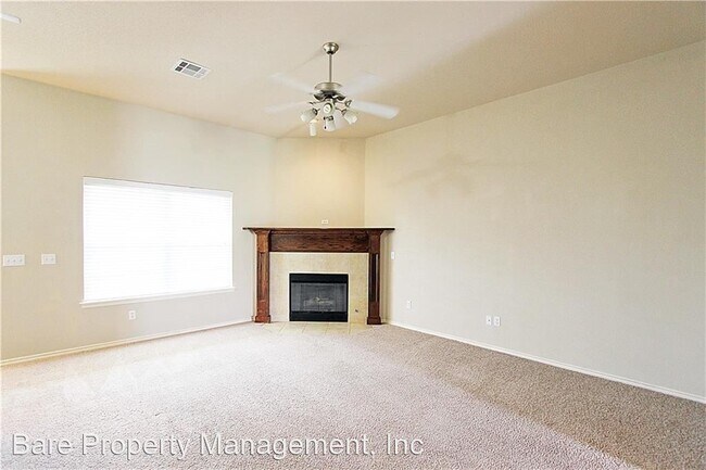 Building Photo - 3 br, 2 bath House - 4005 Red Apple Circle