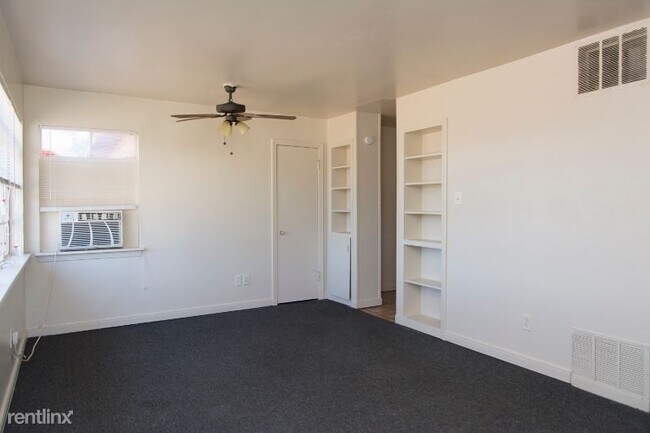 Building Photo - 1 br, 1 bath House - 4063 Redbud Cir