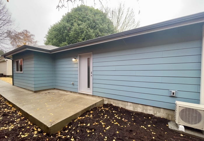 Foto principal - Private Set-back exceptional BRAND NEW ADU...