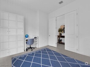 Building Photo - 12814 Woodbury Dr