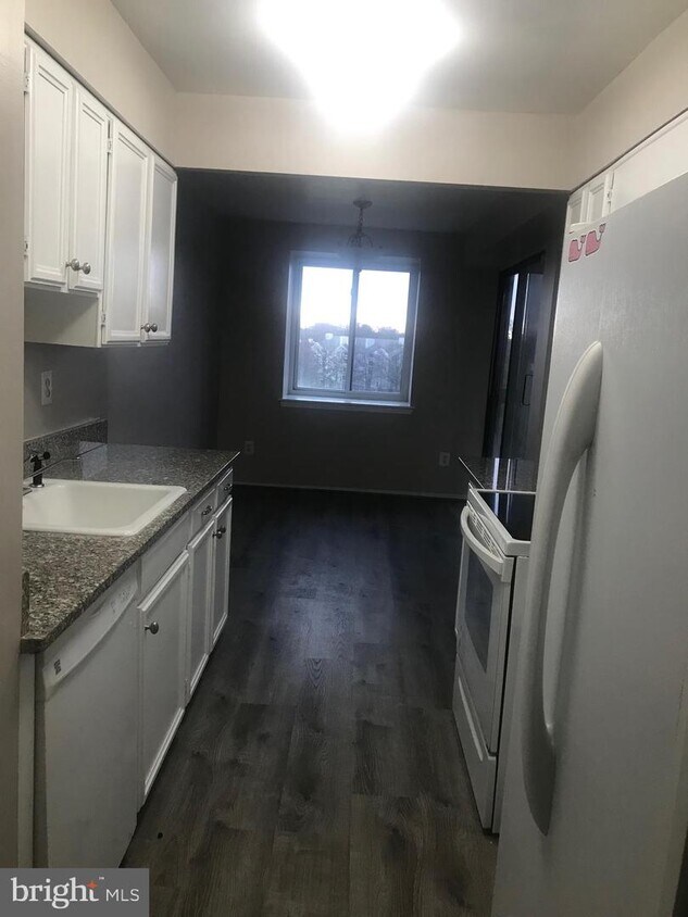2817 Jermantown Rd Unit 605, Oakton, VA 22124 Room for Rent in Oakton