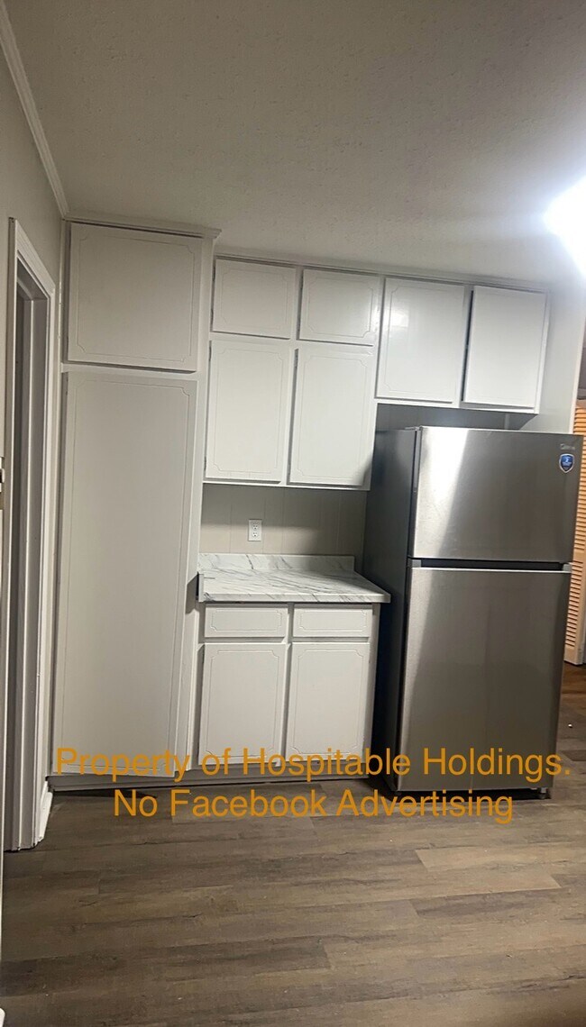 Foto del edificio - 607 N Browder St