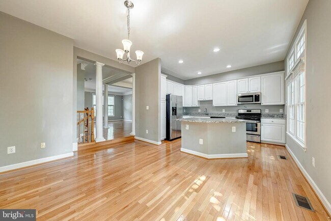 Building Photo - 43150 Katama Square