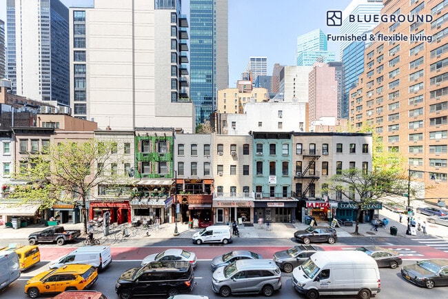 Foto del edificio - 300 E 51st St