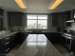 Building Photo - 150 S Las Vegas Blvd