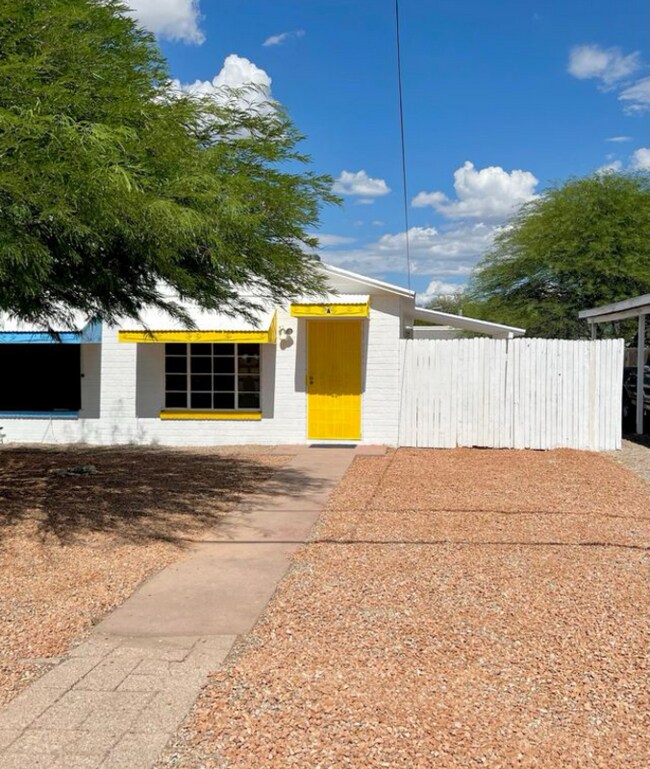 Foto del edificio - 644 N Belvedere Ave