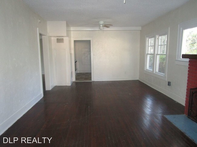 Foto del edificio - 942 Avondale Ave