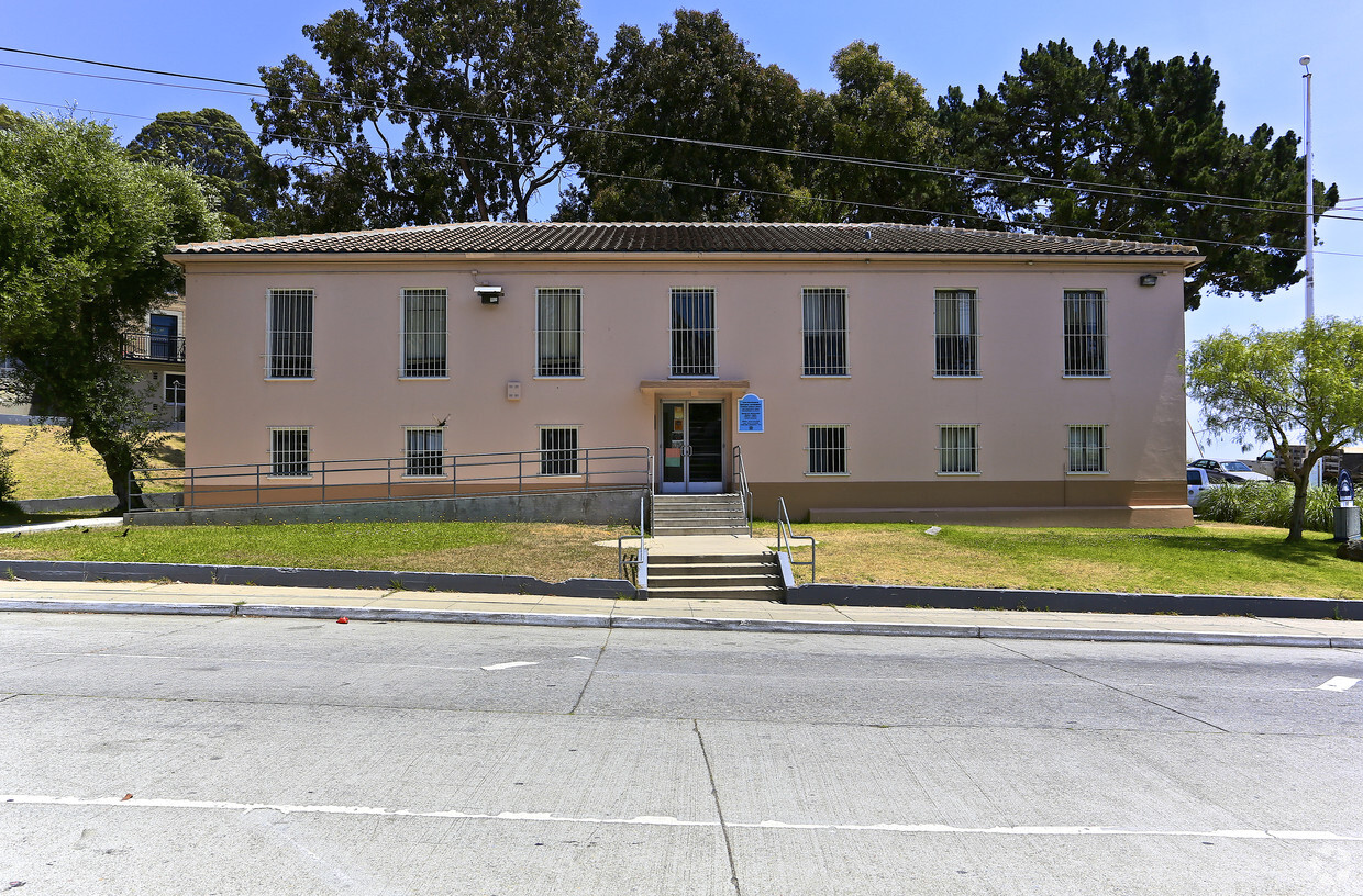 Foto del edificio - Potrero Terrace