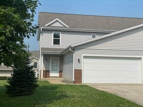 Building Photo - N7743 Maple Ridge Rd