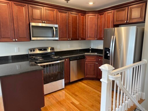 Foto del edificio - 196 North St