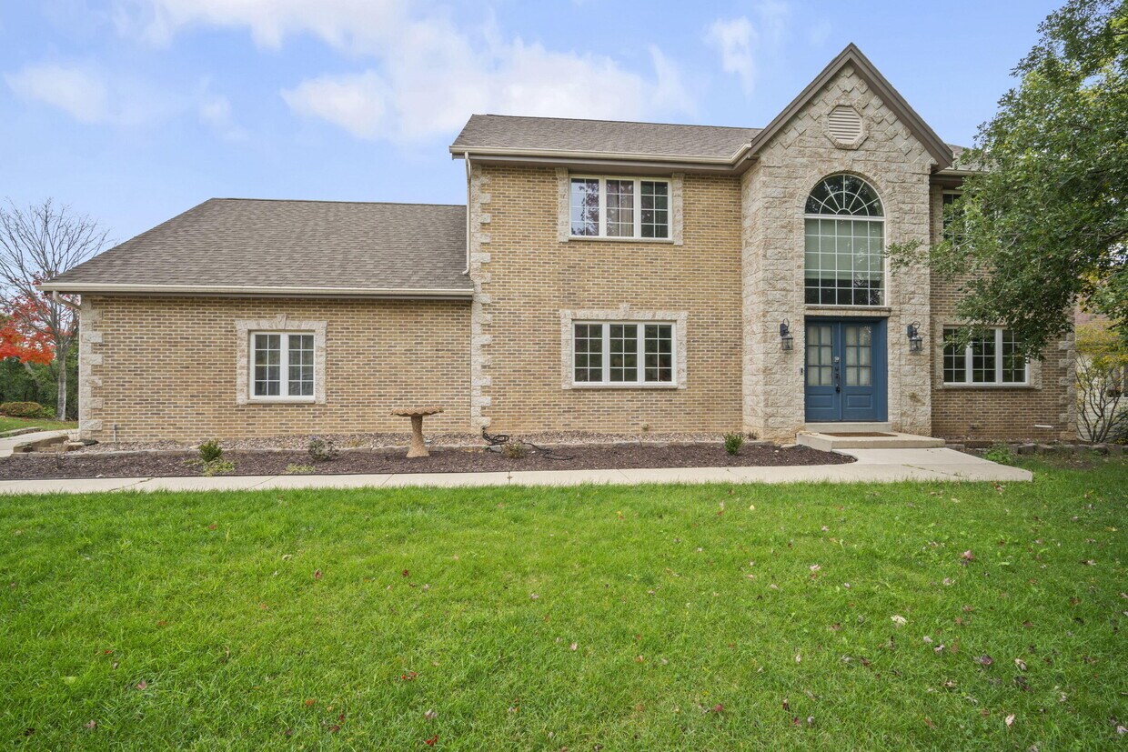 Primary Photo - N54W16164 Westwind Dr