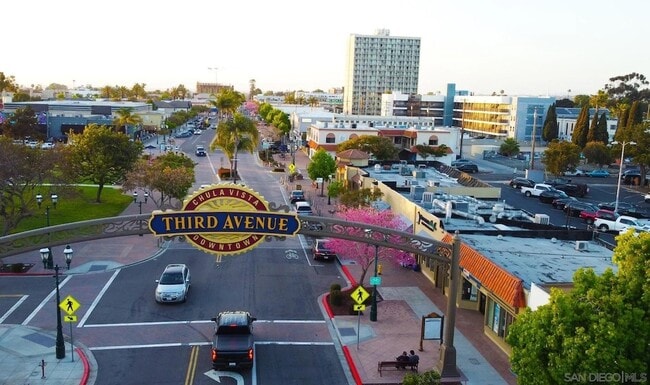 Building Photo - 520 Glover Avenue #C C