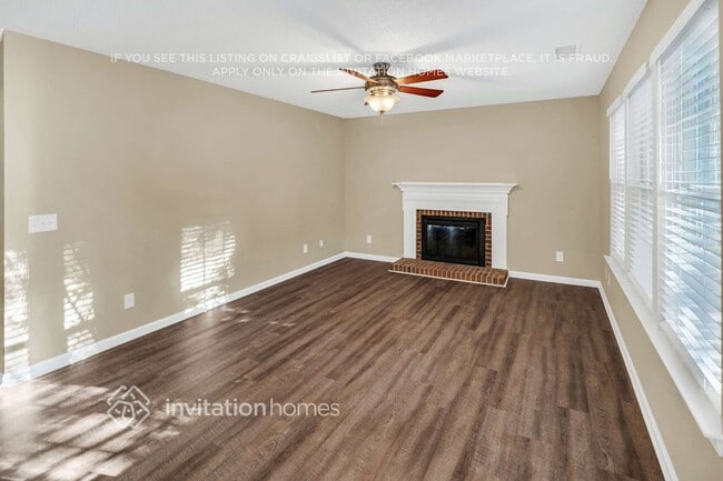 Foto del edificio - 13322 Sloe Way