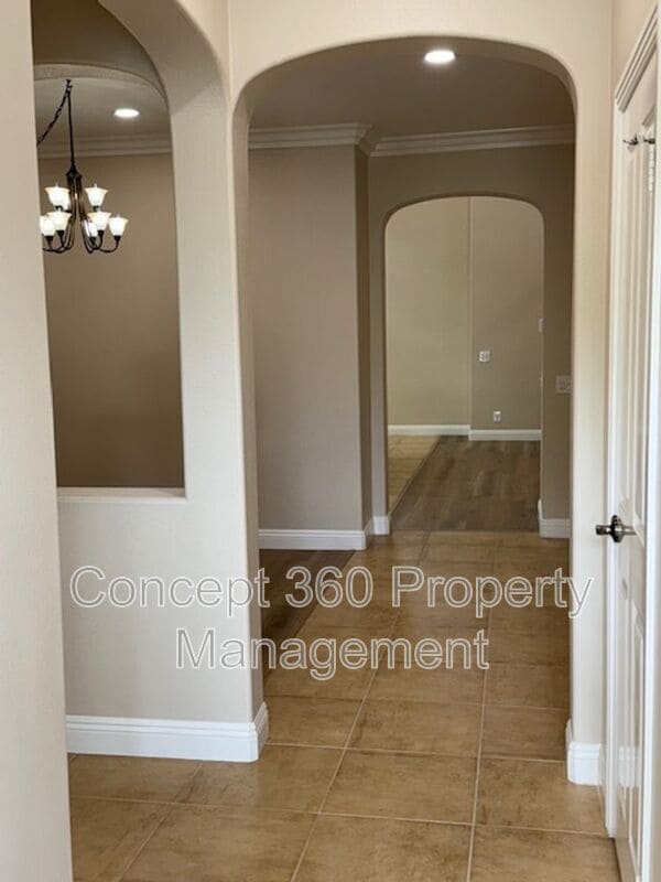 Building Photo - 1514 Voyager Dr