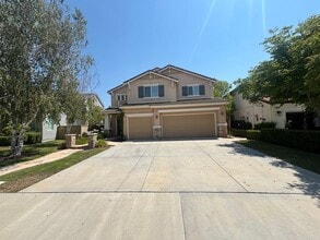 Building Photo - 23926 Rancho Ct